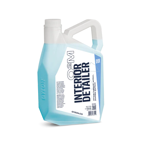 4L jug of GYEON Q²M Interior Detailer for removing light grime and leaving a fresh, non-sticky finish on interior surfaces.