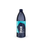 1L bottle of GYEON Q²M Foam, a prewash that lifts dirt with thick foam to reduce swirl marks before contact washing.