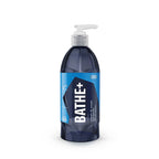 500mL bottle of GYEON Q²M Bathe+, an SiO₂-infused car shampoo for added gloss and hydrophobic protection.