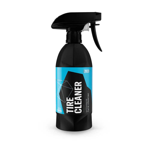 500mL bottle of GYEON Q²M Tire Cleaner for effective cleaning of tires and rubber surfaces.