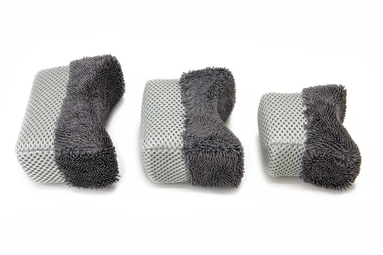 Autofiber Tire Saver Curved Dressing Applicator with Barrier Layer in all sizes for tire dressing application.