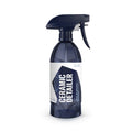 500mL bottle of GYEON Q²M Ceramic Detailer, a quick detailer that enhances gloss, slickness, and hydrophobic effect.