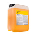 Koch-Chemie Super Foam alkaline snow foam cleaner with thick foam, powerful dirt removal, and fruity fragrance.