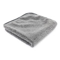 The Rag Company Spectrum 420 microfiber towel designed for versatile polishing, wiping, and dusting tasks.