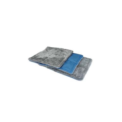 AutoFiber Inside-Out Amphibian Glass Towels, 3-pack, dual-texture for streak-free interior and exterior glass cleaning.