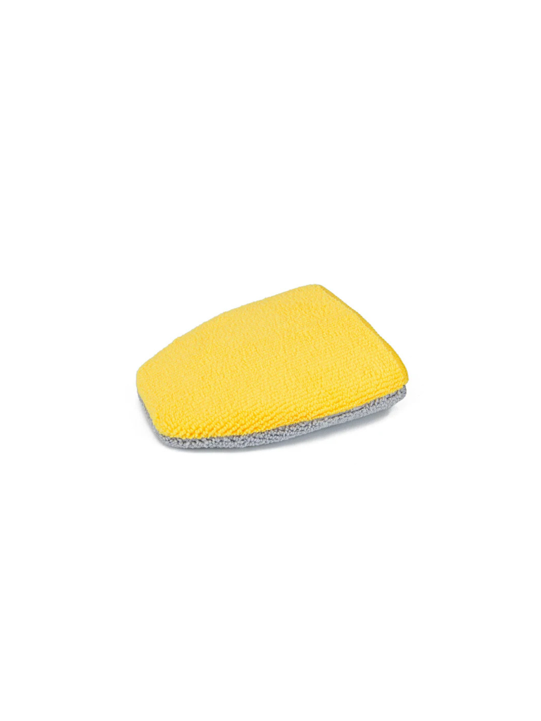 Autofiber Saver Applicator Mitt with Barrier Layer to prevent product soak-through, ideal for coatings and dressings.