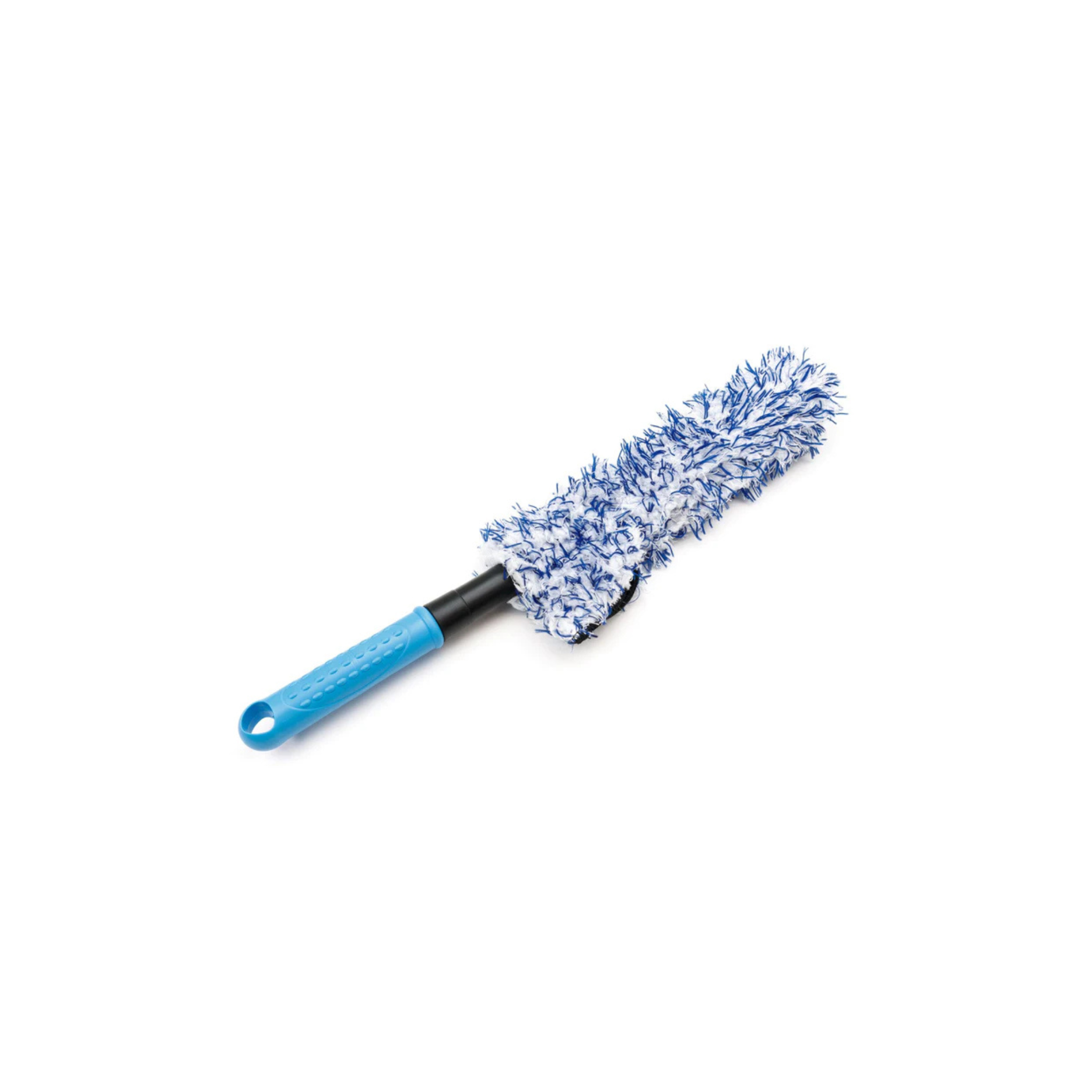 Autofiber [Barrel Blade] Wheel Brush with Plush Microfiber Cover for gentle, scratch-free wheel and barrel cleaning.