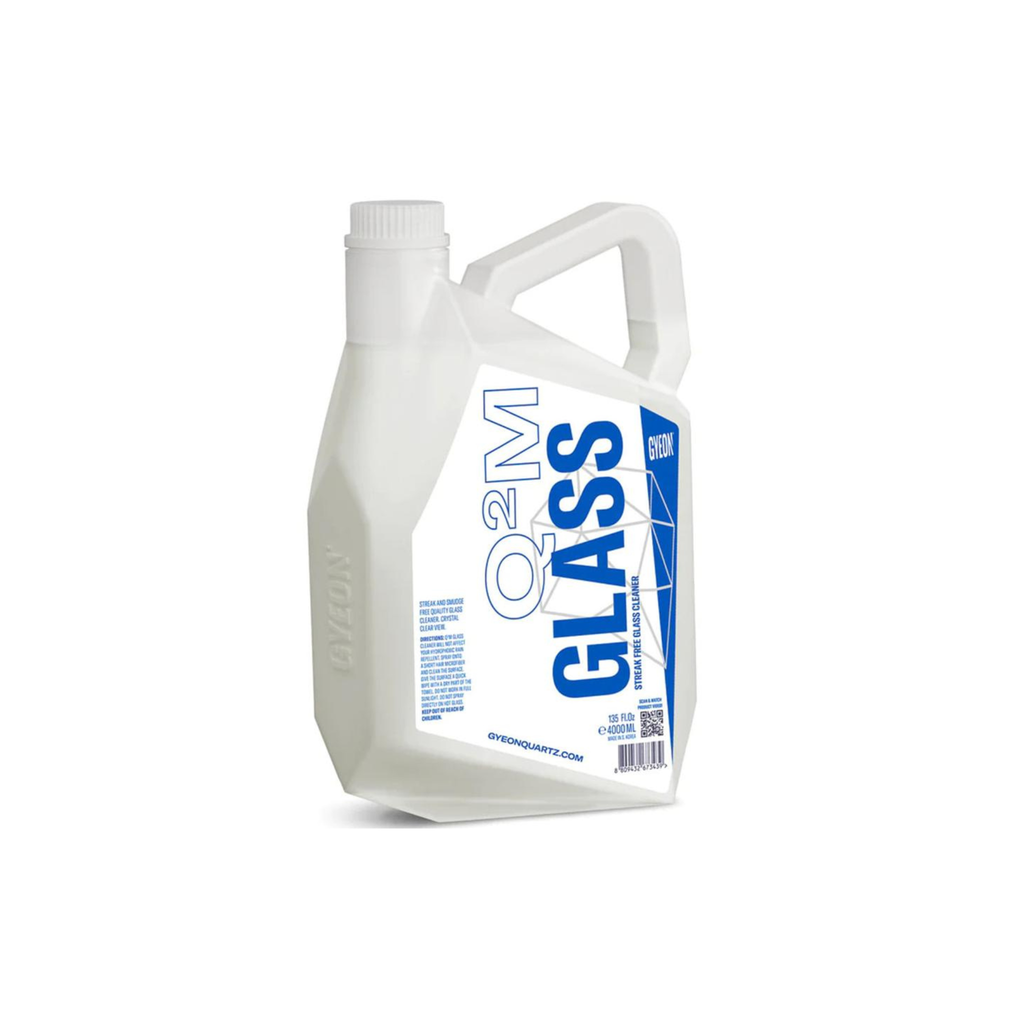 4L jug of GYEON Q²M Glass for safe and effortless cleaning of automotive glass surfaces.