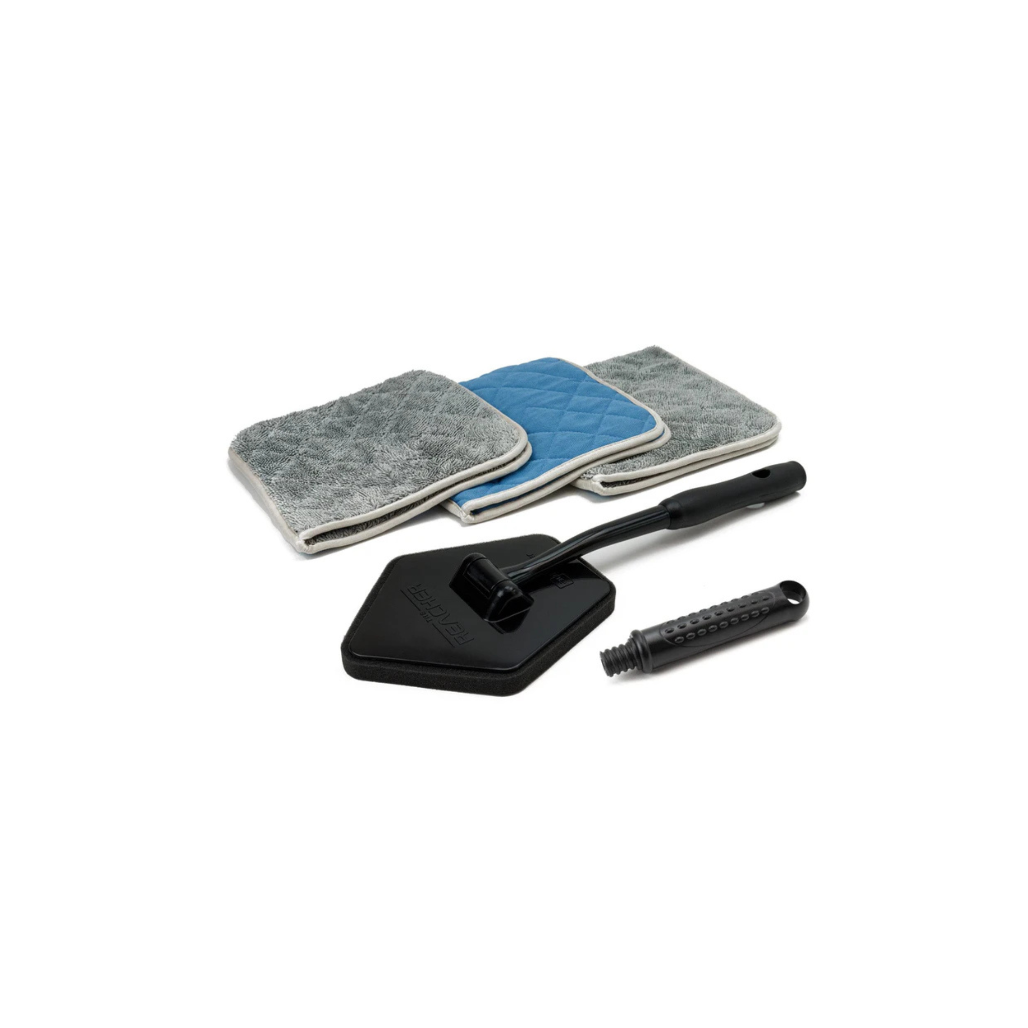Autofiber Reacher Glass Kit with Glass Flip Towels and extension tool for easy, streak-free glass cleaning. 
