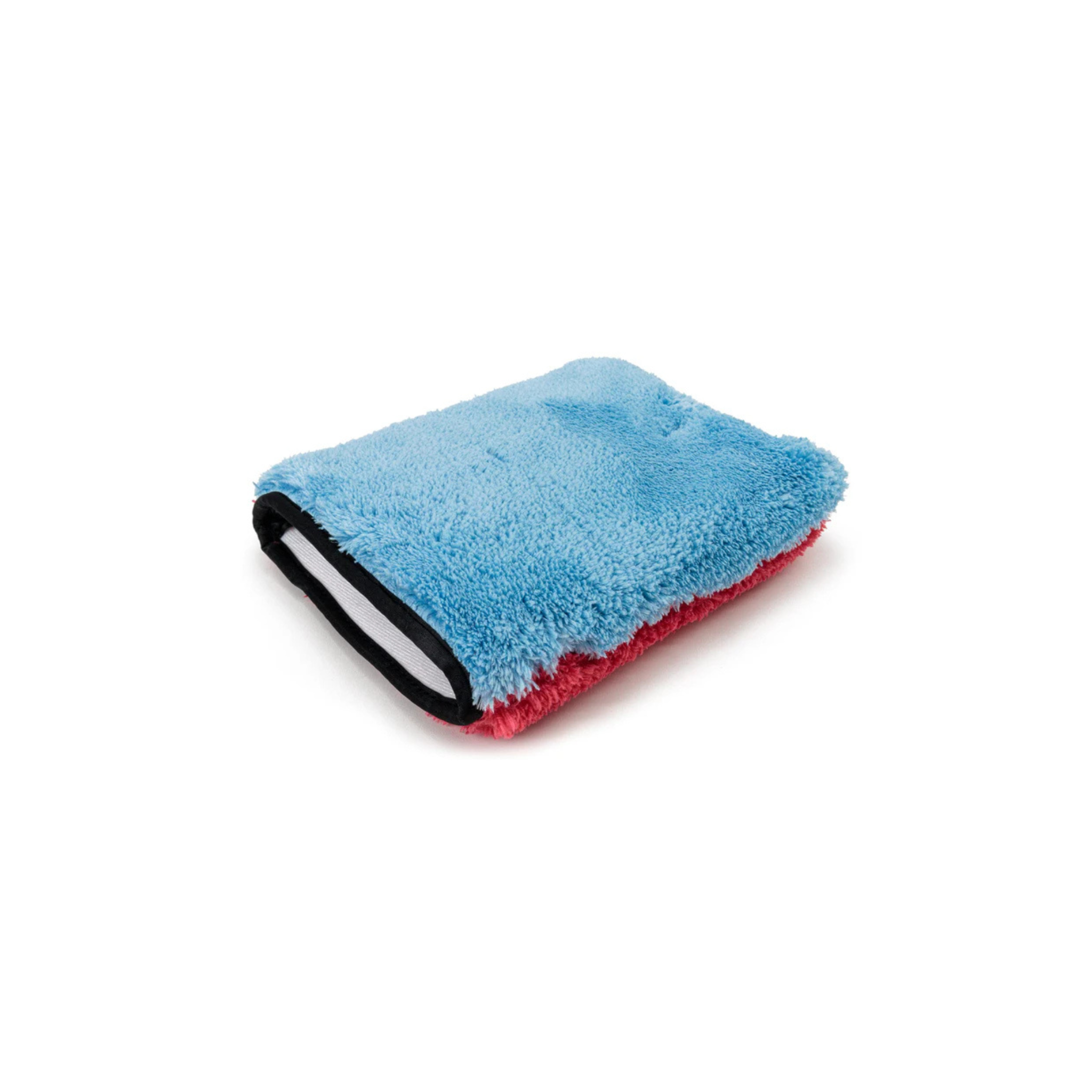 Autofiber Zero Cuff Soft Plush Microfiber Car Wash Mitt Red/Blue for safe, scratch-free car washing.